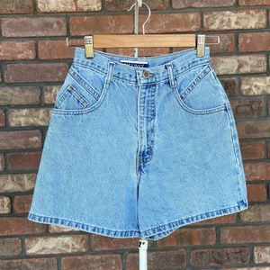 High waisted vintage jean shorts